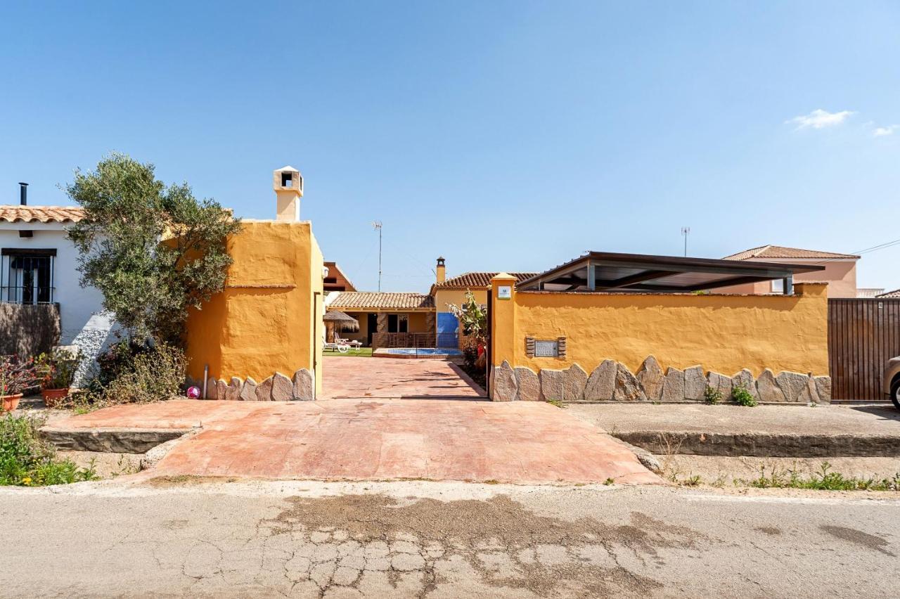 Chalet Rocio - Solo Familias Conil De La Frontera Exterior photo